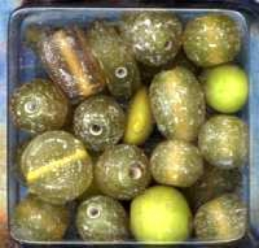 Glasperlen matt gelb